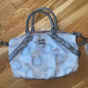 AUTHENTIC grey coach bag🤍
